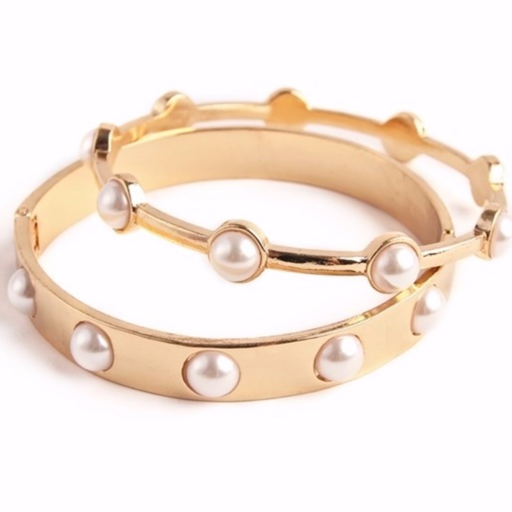 CLASSIC Gold & Pearl Bangle/Bracelet Set